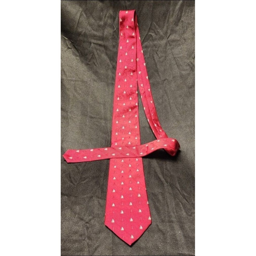 TOMMY HILFIGER Necktie Mens One Size Red Excellent Silk Sailboat Nautical